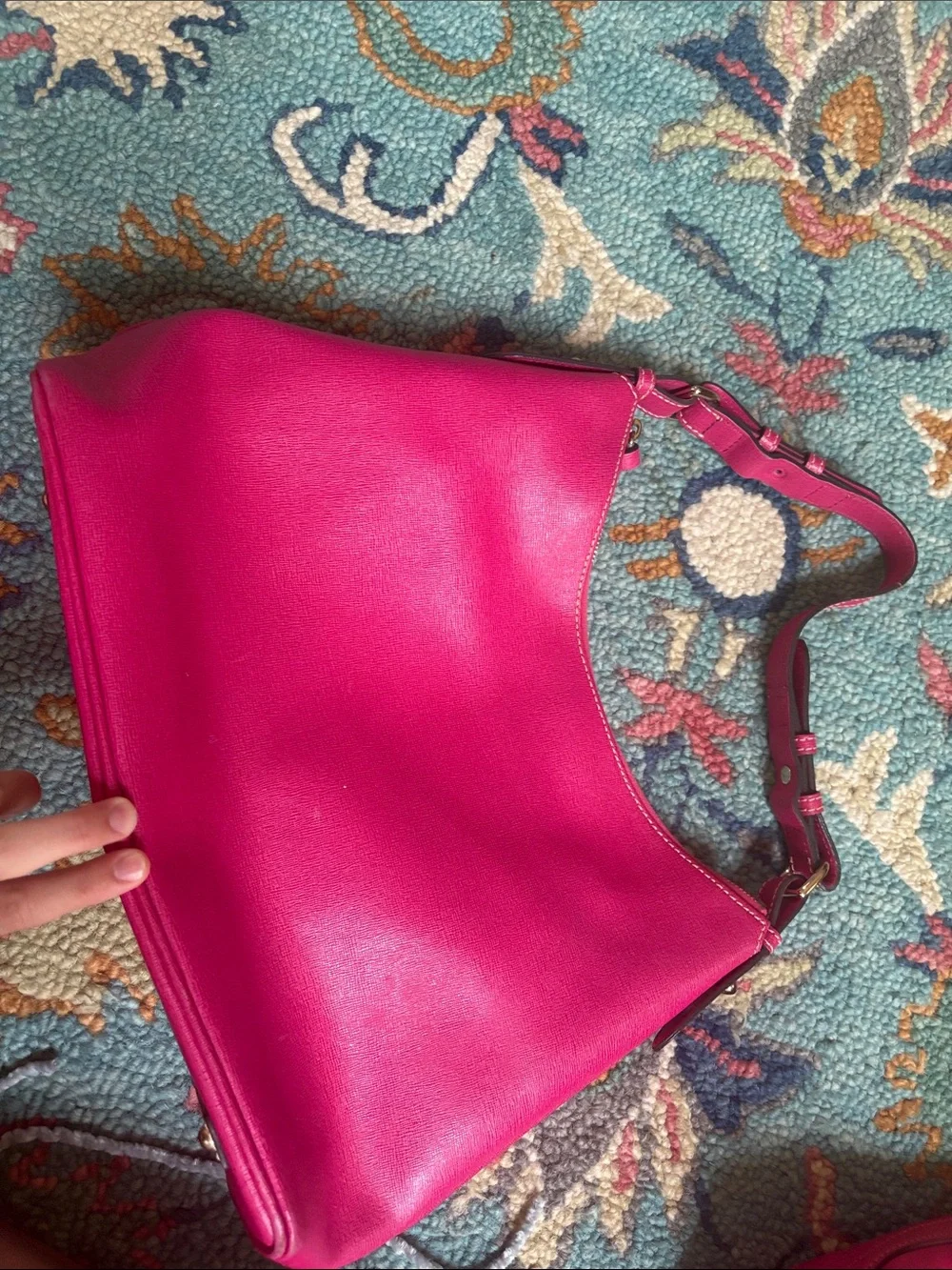 Women's Dooney & Bourke Shoulder Strap Purse Pink Saffiano - Picture 2 of 9